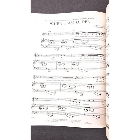 Vintage Goodbye Mr. Chips Vocal Selections Music 1969 Movie Songbook O'Toole - Picture 7 of 9